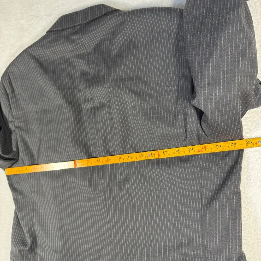 Tommy Hilfiger Blazer Mens‎ 44R Grey Pinstripe 100% Wool Two Button Suit Jacket
